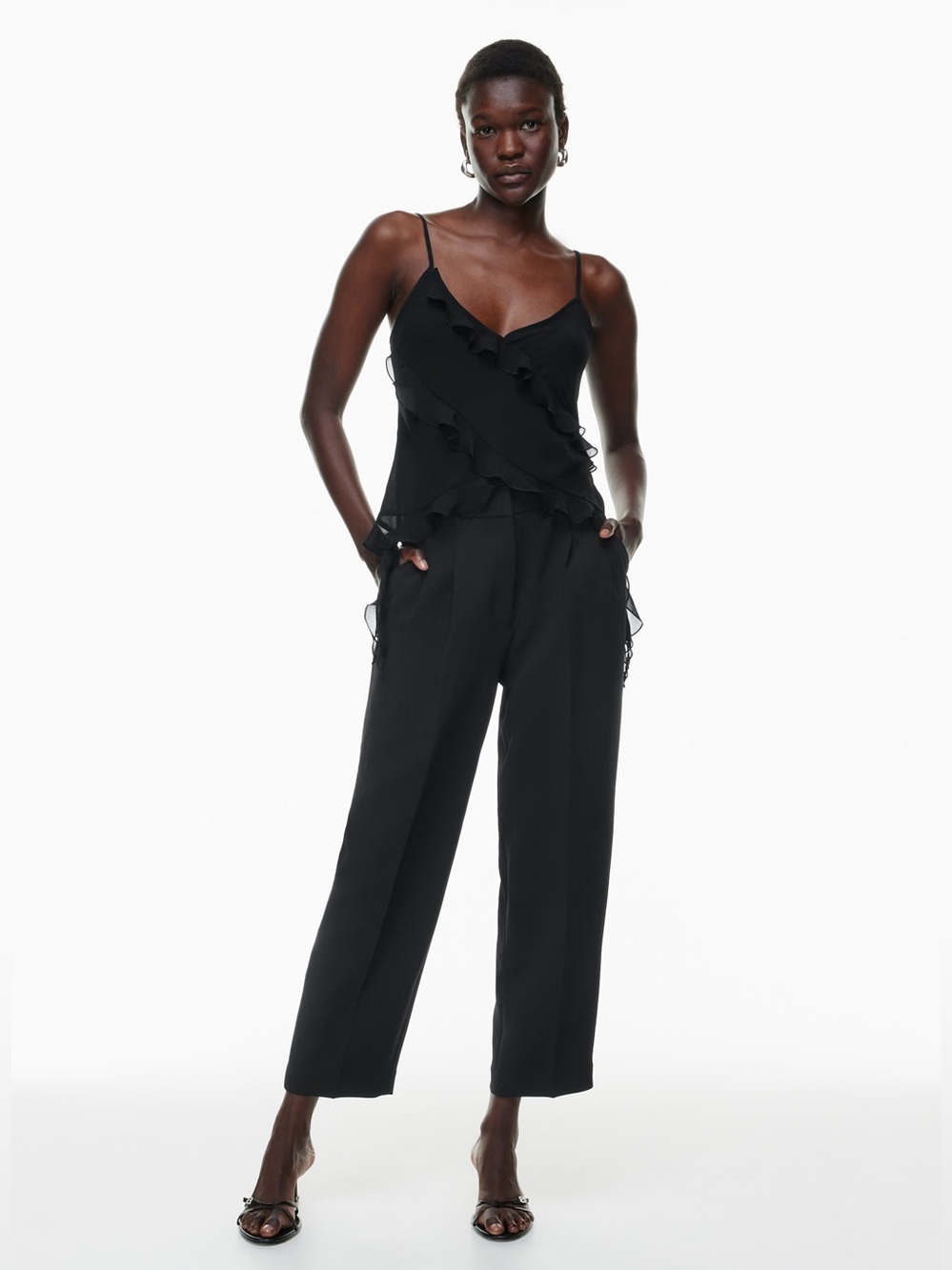 Aritzia Wilfred Carrot Pant
